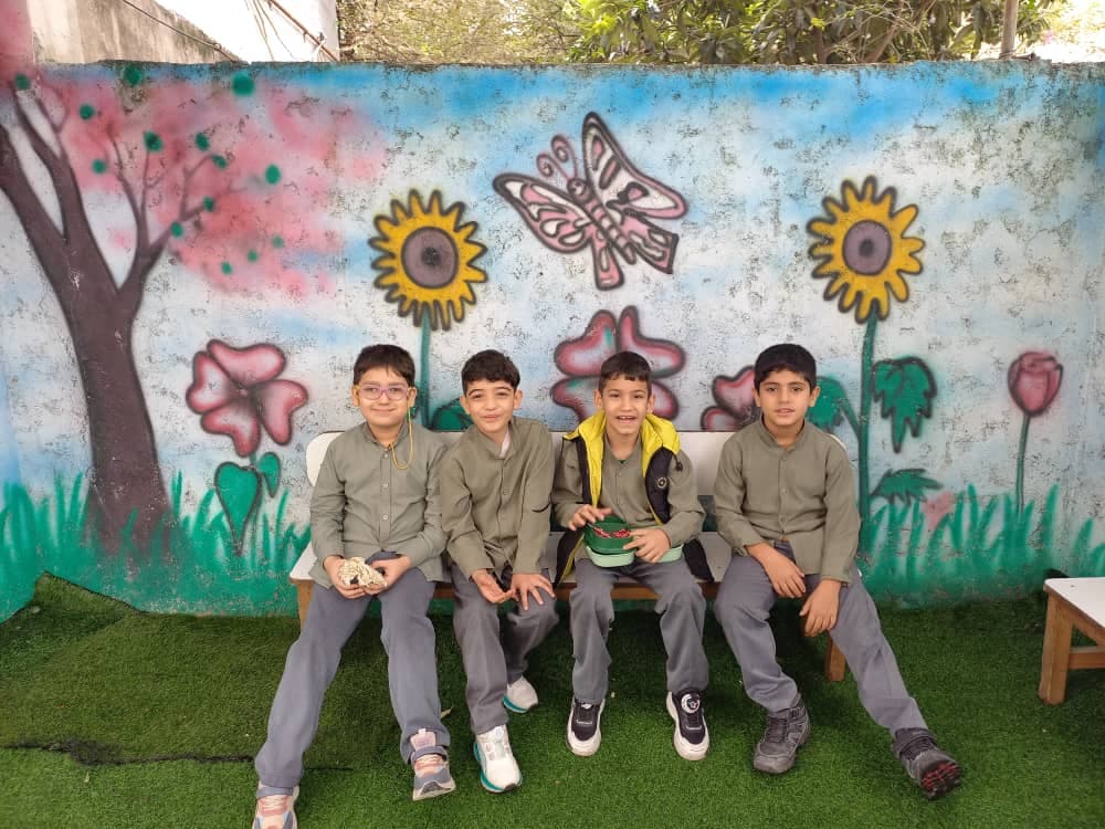 دبستان غیردولتی پسرانه سرای اندیشه