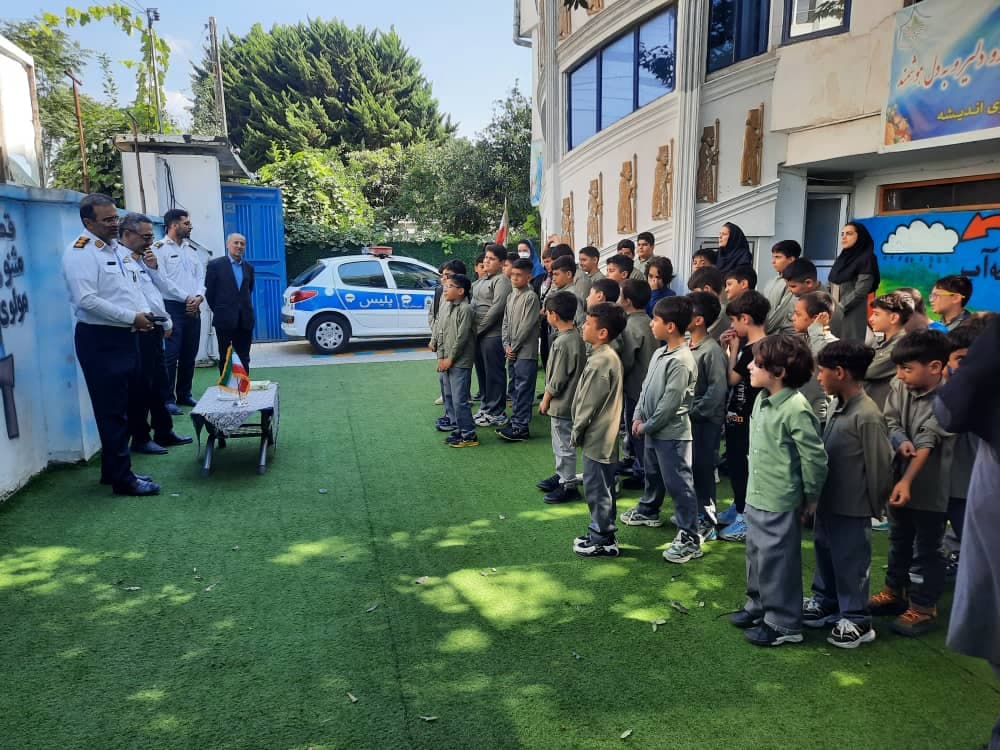 دبستان غیردولتی پسرانه سرای اندیشه